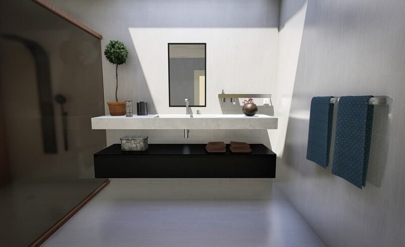 Using Mirrors to Amplify Natural Light